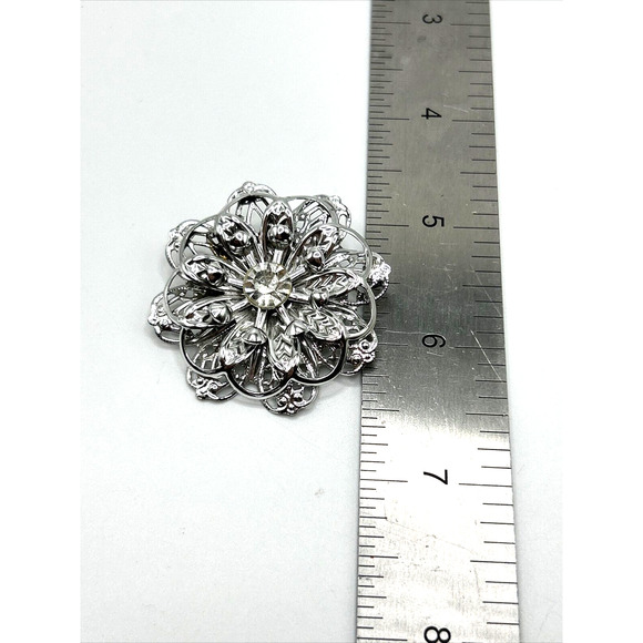 Vintage Rhinestone Silver Tone Clear Rhinestone Round Dome Brooch Pin Unsigned - Picture 9 of 9